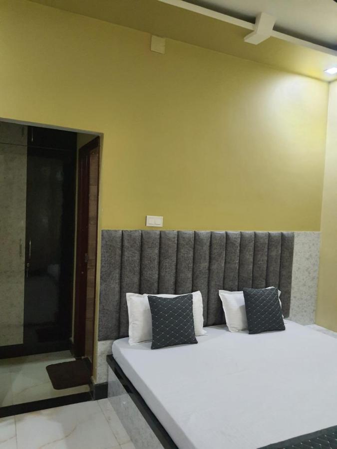 Shree Nanda Guest House Варанаси Экстерьер фото