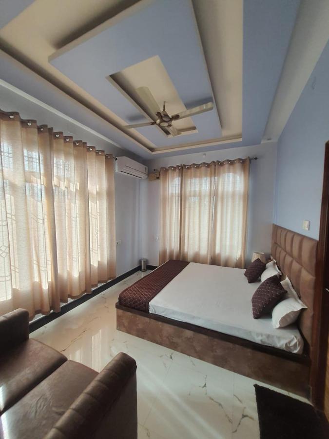 Shree Nanda Guest House Варанаси Экстерьер фото