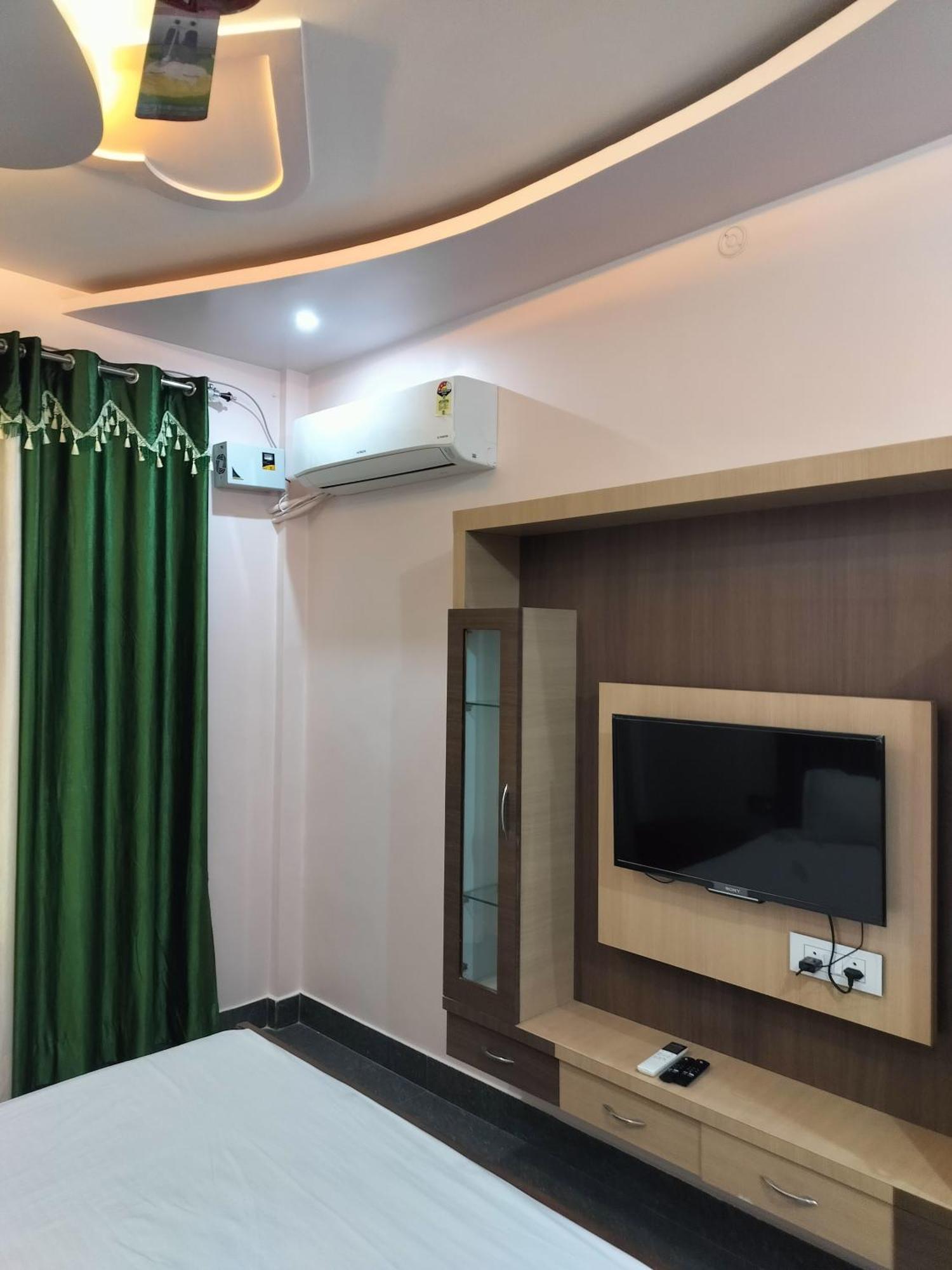Shree Nanda Guest House Варанаси Экстерьер фото